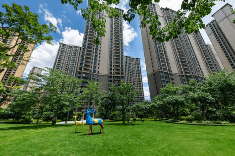 雅居乐花园,满足全龄所需,阳光清风为伴